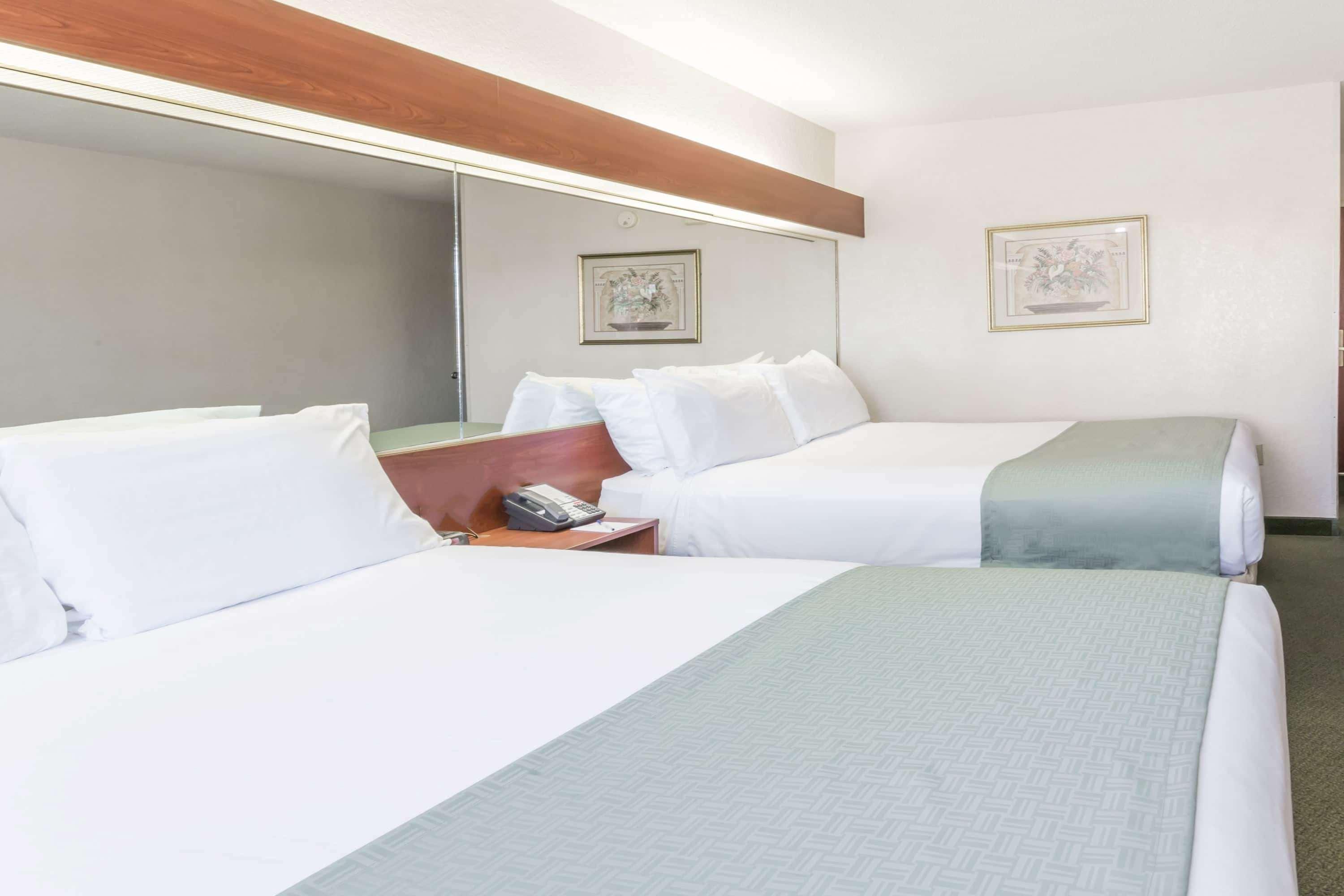 Microtel Inn & Suites Marianna Extérieur photo